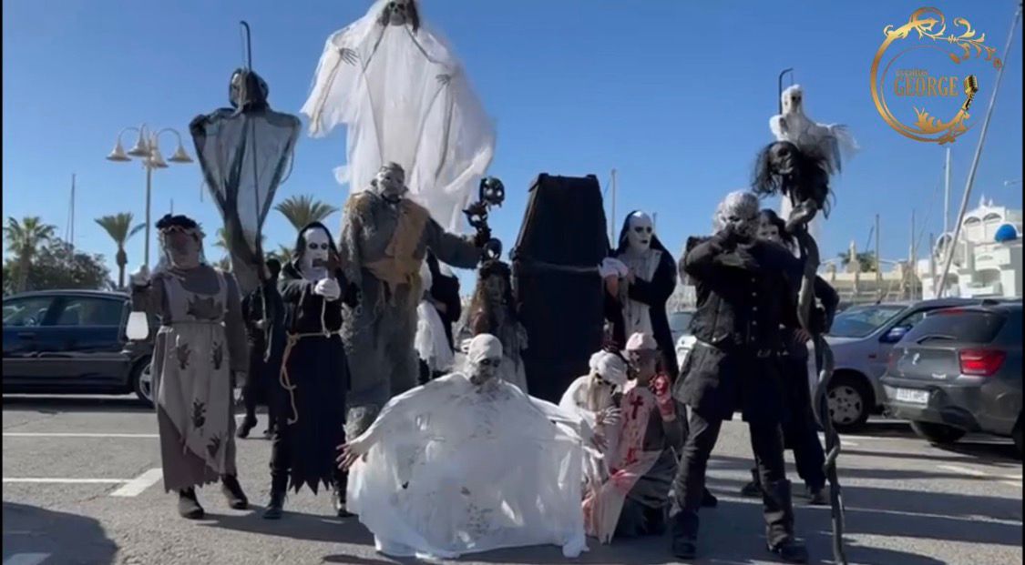 Pasacalles tem&aacute;tico para celebraci&oacute;n